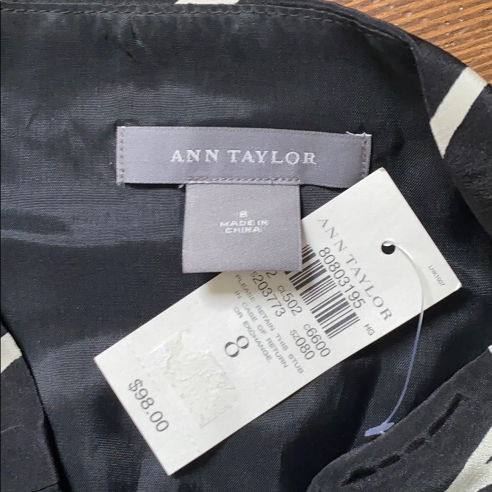 ANN TAYLOR skirt - Picture 2 of 4